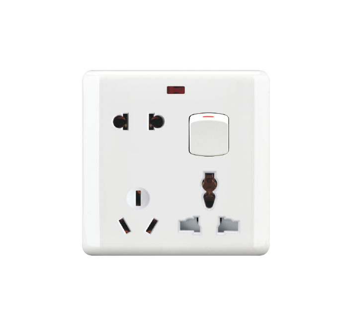 HEE New Classic 8 pin MF Switched Socket
