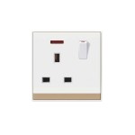 HEE Lotus XL 13A 3Pin Flat Socket with Switch